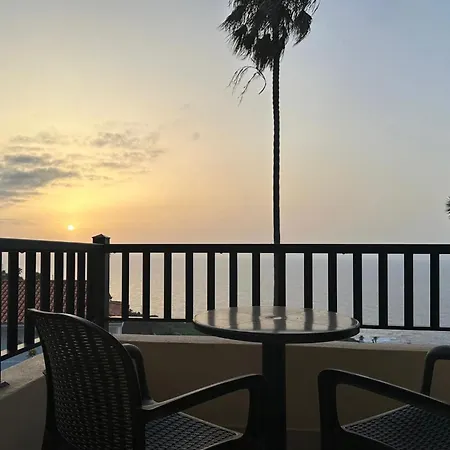 דירה Mirador Oceanic Observatory *